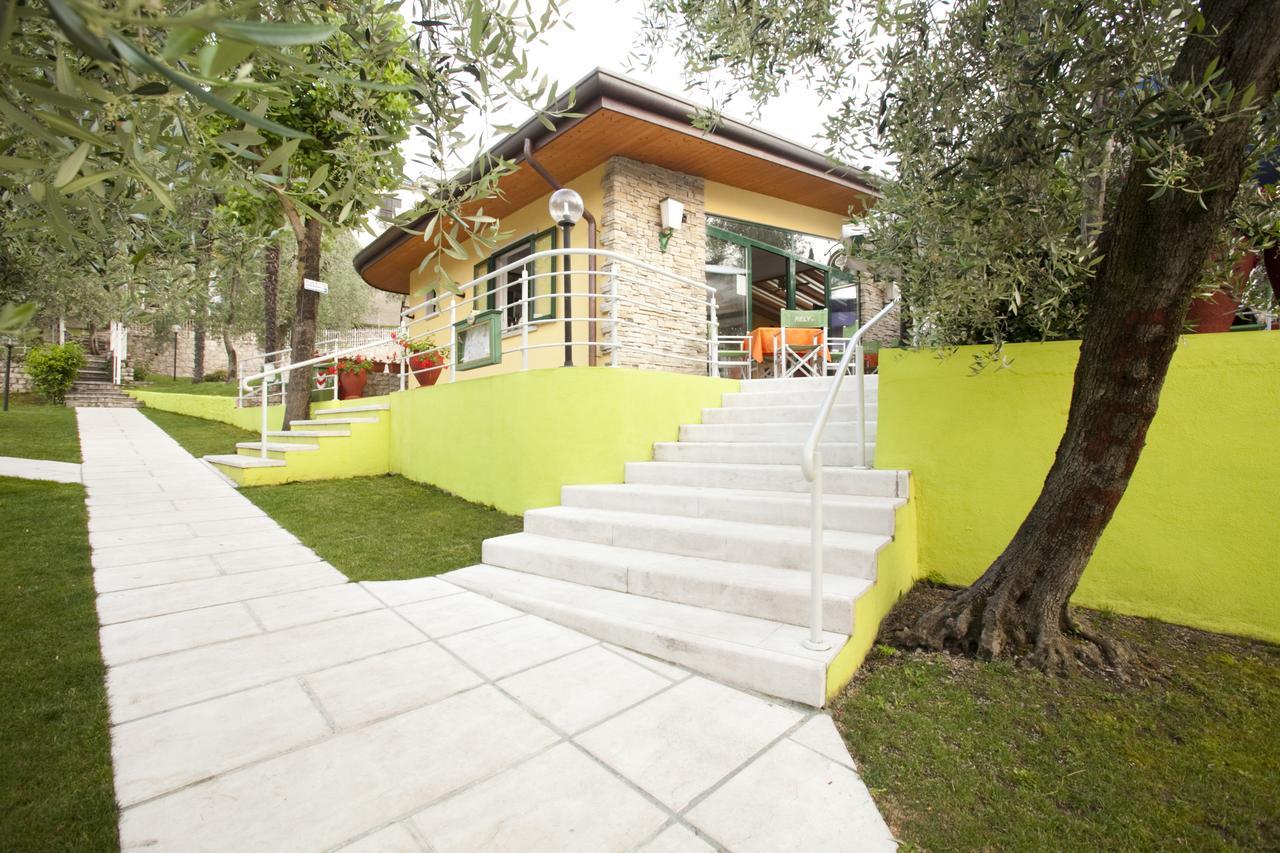 Villaggio Albergo Casa E Lago Brenzone sul Garda Exterior foto