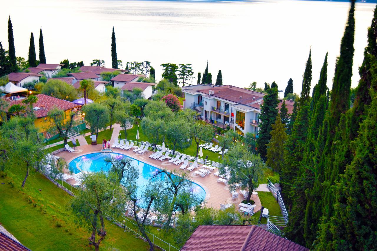 Villaggio Albergo Casa E Lago Brenzone sul Garda Exterior foto